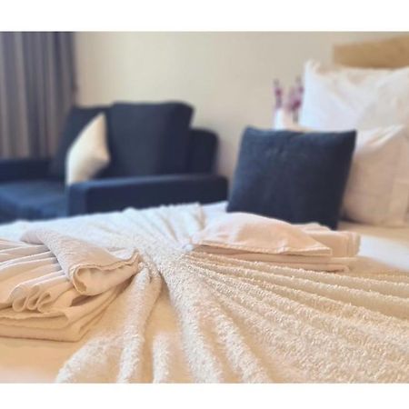 Rentalist Apartaments- Santa Catarina Porto Kültér fotó