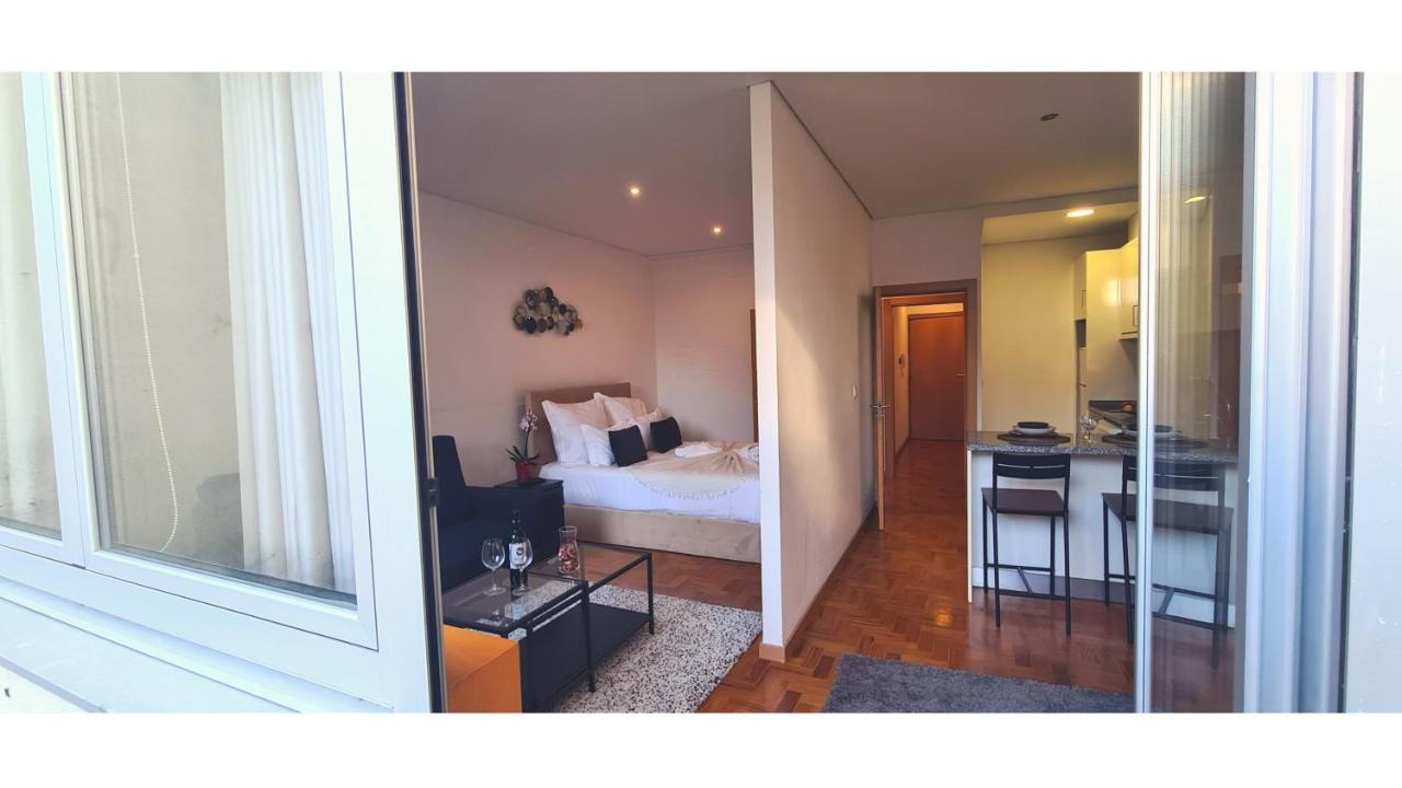 Rentalist Apartaments- Santa Catarina Porto Kültér fotó