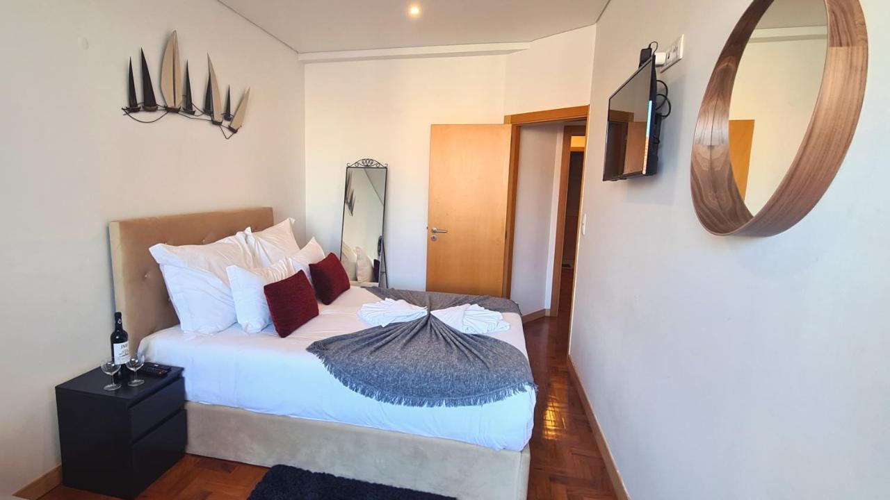 Rentalist Apartaments- Santa Catarina Porto Kültér fotó