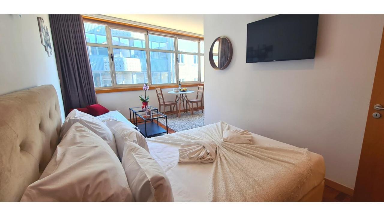 Rentalist Apartaments- Santa Catarina Porto Kültér fotó