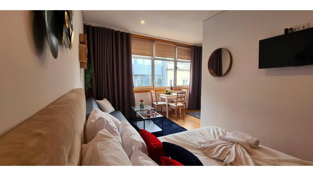 Rentalist Apartaments- Santa Catarina Porto Kültér fotó