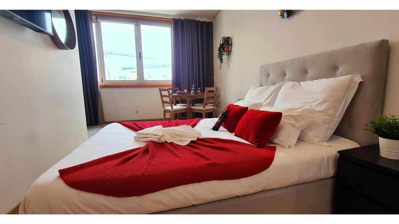 Rentalist Apartaments- Santa Catarina Porto Kültér fotó