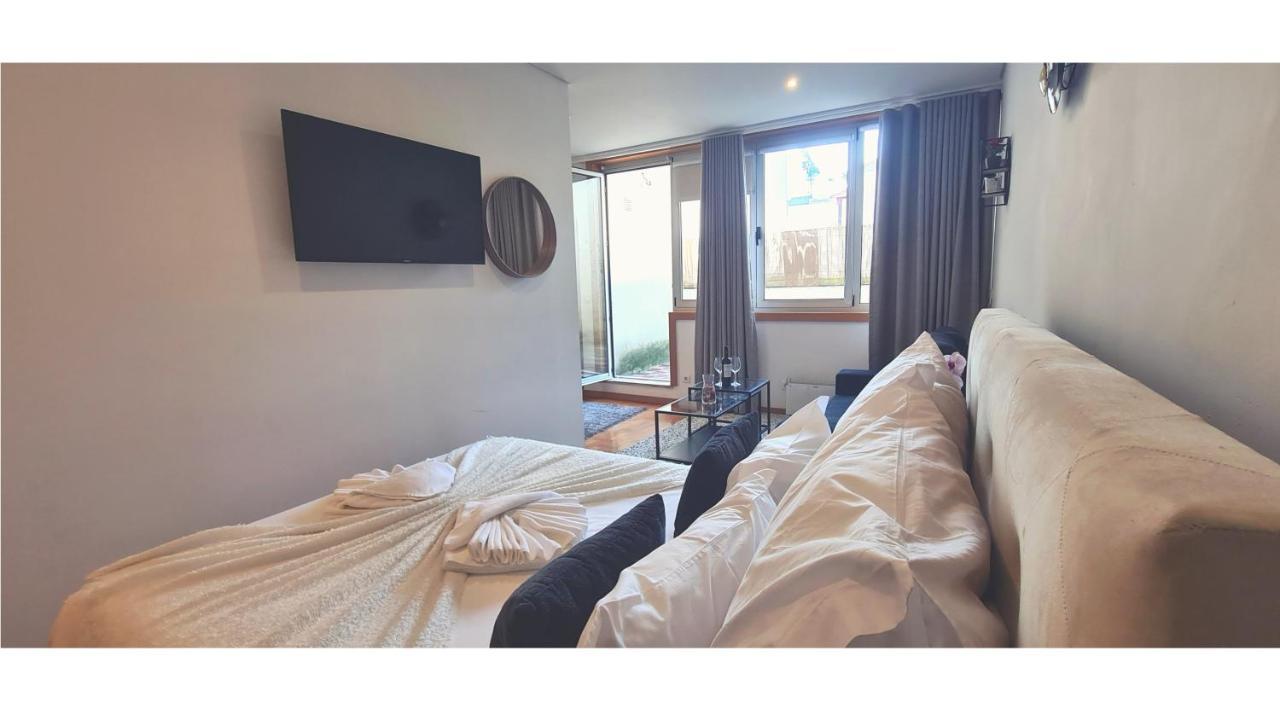 Rentalist Apartaments- Santa Catarina Porto Kültér fotó