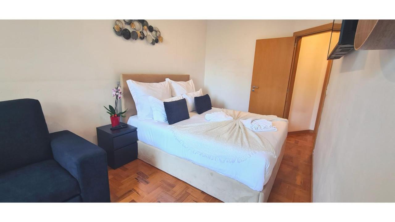 Rentalist Apartaments- Santa Catarina Porto Kültér fotó